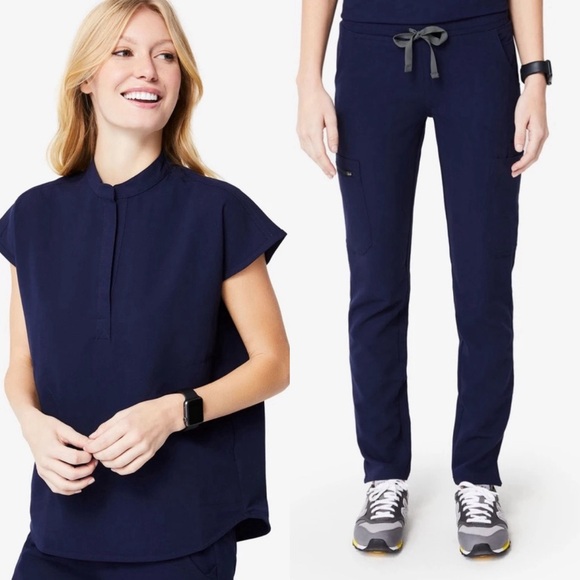 Figs Set Rafaela Oversized Top High Waisted Yola Skinny Scrub Pants In Navy XS/S - Picture 1 of 9
